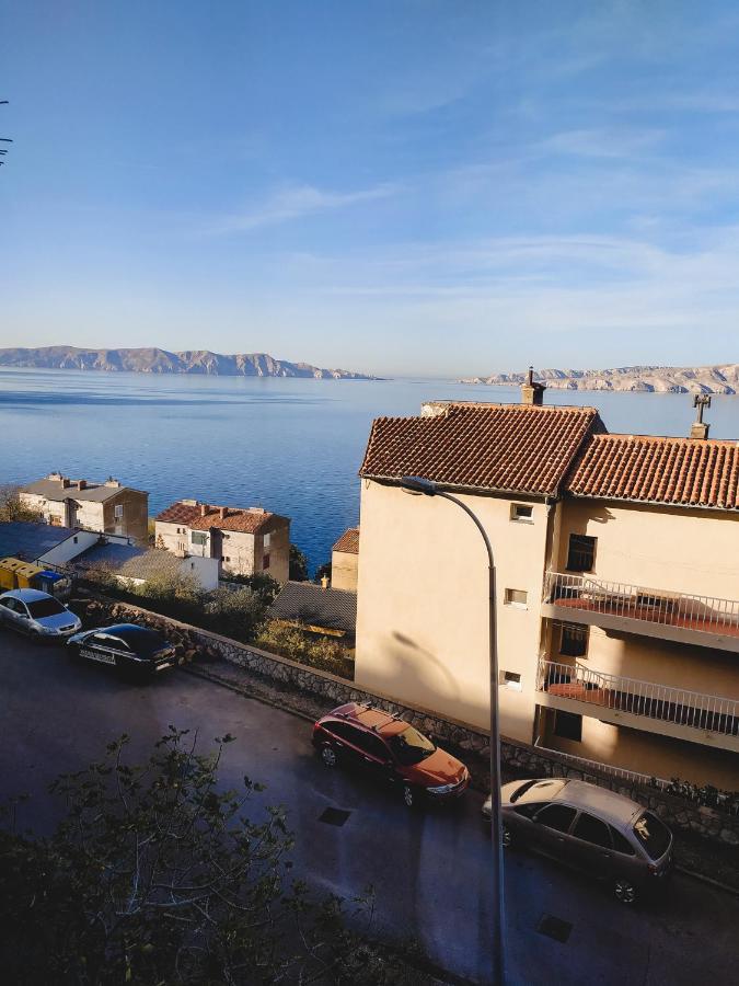 Novouredeni Stan S Balkonom I Pogledom Na More Senj  Exterior photo
